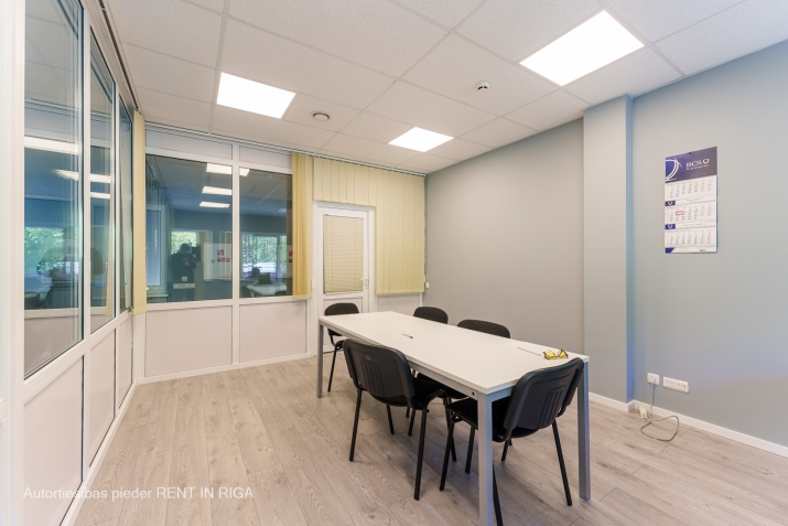 Sludinājumi. Ideālas telpas Jūsu biznesa vajadzībām ar izcilām ērtībām un stratēģisku atrašanās vietu.  Platība: Cena: 1010 EUR/mēn Foto #6