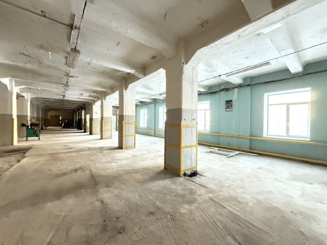 Объявление. Noliktavas/ražošanas telpas Jelgavas pilsētā, Rūpniecības ielā 39.  SIA \'Madara\' industriālajā Цена: 1200 EUR/мес. Foto #3