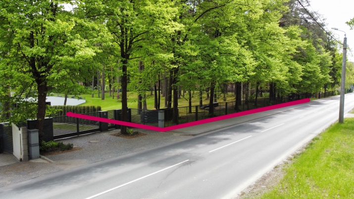 Объявление. Земля продается в Mežaparks, расположенa в тихом месте рядом с Kisezers.  Площадь: 2200 м2 Цена: 330000 EUR Foto #2