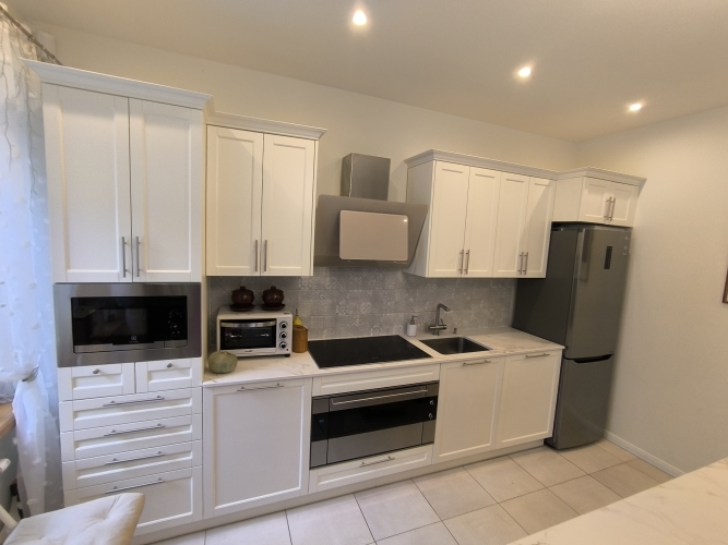 Sludinājumi. Tiek pārdota uzreiz apdzīvojama dvīņu mājas sekcija Bulduros, tikai pāris soļu attālumā no upes, ar Cena: 469000 EUR Foto #4