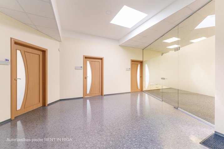 Sludinājumi. Piedāvājumā biroja telpas Rankas ielā 13!  Pastāv iespēja nomāt daļu no biroja (86,86m2; 111,21m2; Cena: 1575 EUR/mēn Foto #6