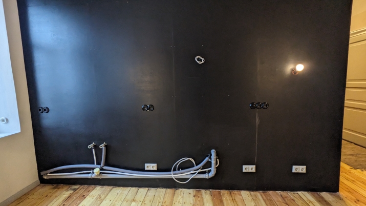 Sludinājumi. Gaumīgs studio tipa dzīvoklis pēc kapitālā remonta.  Dzīvoklī ir viesistaba (35 kvm), kas apvienota Cena: 118000 EUR Foto #5