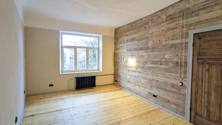 Sludinājumi. Gaumīgs studio tipa dzīvoklis pēc kapitālā remonta.  Dzīvoklī ir viesistaba (35 kvm), kas apvienota Cena: 118000 EUR Foto #6