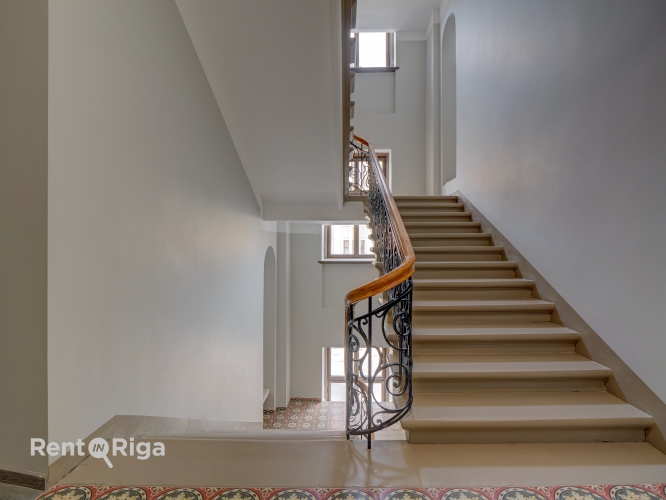 Sludinājumi. Iegādei pieejams studio tipa dzīvoklis renovēta ēka pašā Rīgas centrā.  Šī ir lieliska investīcijai Cena: 50160 EUR Foto #9