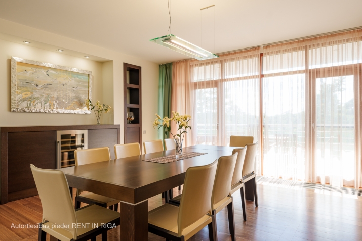 Sludinājumi. Ekskluzīvs dzīvoklis ar 5 balkoniem 100 m no jūras. Atrodas kāpu zonā elitārā projektā Marienbad.  Cena: 470000 EUR Foto #8