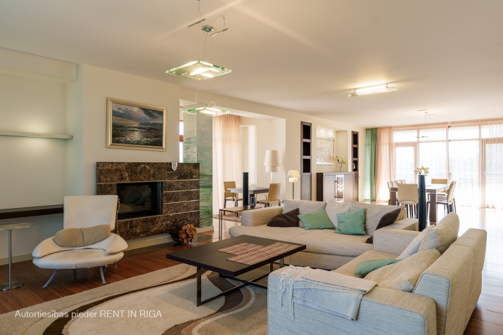 Sludinājumi. Ekskluzīvs dzīvoklis ar 5 balkoniem 100 m no jūras. Atrodas kāpu zonā elitārā projektā Marienbad.  Cena: 470000 EUR Foto #7