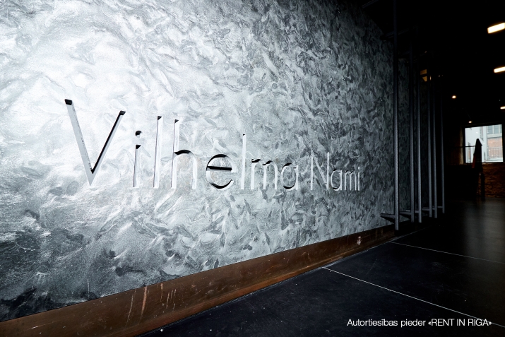 Sludinājumi. Vilhelma Nami Miesnieku ielā 13, 15 un 17 iespējams ir iekārojamākās adresēs Rīgā. Senatnes elpa Cena: 3505 EUR/mēn Foto #4