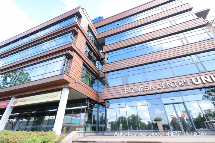 Sludinājumi. Birojs Ziepniekkalnā ar Terasi.  + 6. stāvs. + Pašlaik platība sastāv no atvērtas telpas, Cena: 5000 EUR/mēn Foto #1