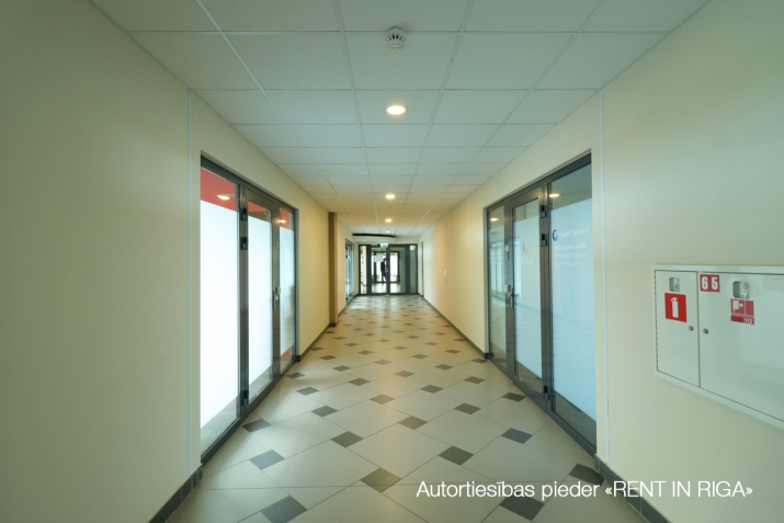 Sludinājumi. Birojs Ziepniekkalnā ar Terasi.  + 6. stāvs. + Pašlaik platība sastāv no atvērtas telpas, Cena: 5000 EUR/mēn Foto #9