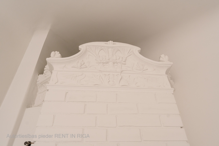 Sludinājumi. Gaišs dzīvoklis tikko pēc remonta.  Atrodas pirmskara ēkas 5.stāvā, lifts nav. Dzīvoklī ir 3 Cena: 900 EUR/mēn Foto #8
