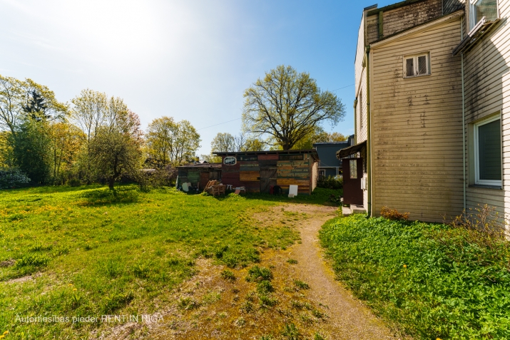 Sludinājumi. Pārdod plašu namīpašumu ar zemes gabalu.  Mazstāvu dzīvojamās apbūves teritorija (DzM3)   Cena: 245000 EUR Foto #9