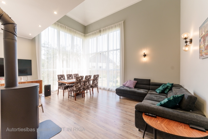 Объявление. Продается частный дом в поселке Mežārēs, Бишулеяс-  Это отличная возможность осуществить мечту о Цена: 310000 EUR Foto #4