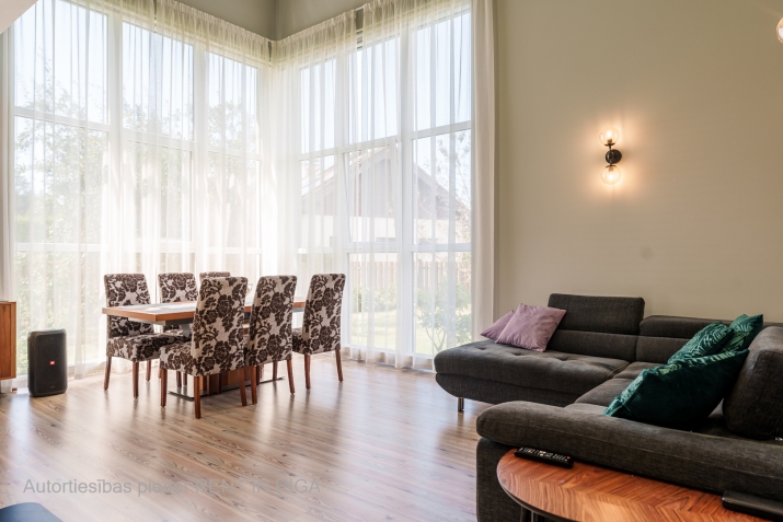 Объявление. Продается частный дом в поселке Mežārēs, Бишулеяс-  Это отличная возможность осуществить мечту о Цена: 310000 EUR Foto #3