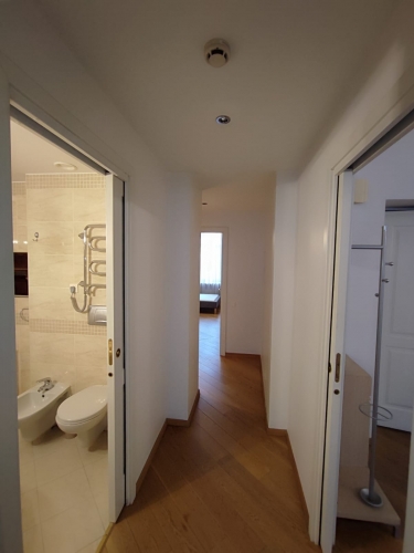 Sludinājumi. Tiek pārdots 3 istabu dzīvoklis vēstniecību rajonā - Klusajā centrā. Plaša viesistaba apvienota ar Cena: 299000 EUR Foto #6