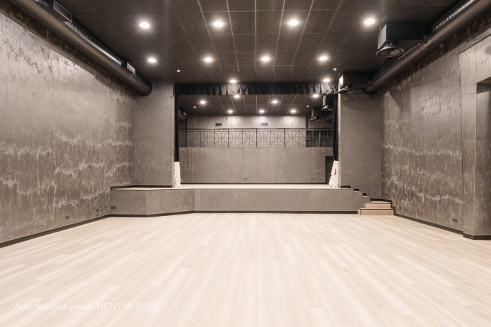 Sludinājumi. Ekskluzīvas kluba telpas Centrā!  Šobrīd telpas nomā nakts klubs. Nomas līgums līdz 2029.gadam ar Cena: 3.5e+06 EUR Foto #4
