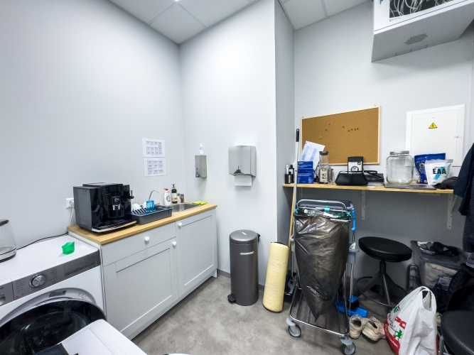 Sludinājumi. Telpas medicīnas iestādei Ziepniekkalnā. Telpām ir saskaņota Ārstniecības vai veselības aprūpes Cena: 1819 EUR/mēn Foto #6