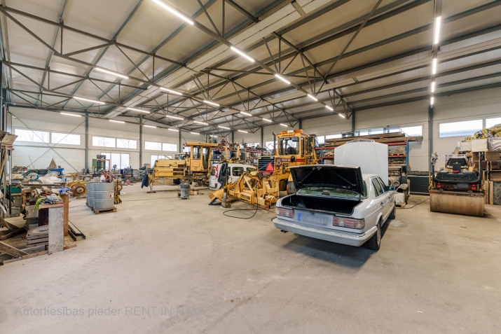 Sludinājumi. Nomai pieejams multifunkcionālas noliktavas, ražošanas vai remzonas telpas.  + Telpas tiek Cena: 6240 EUR/mēn Foto #7