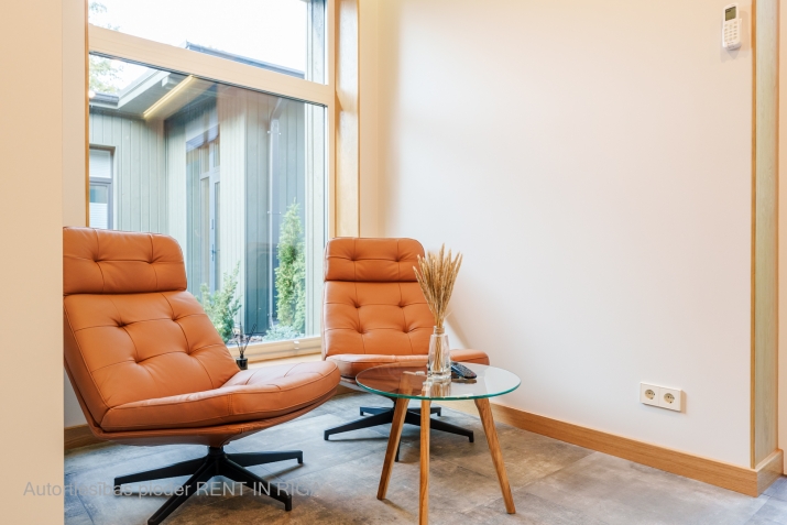 Sludinājumi. Sava mājiņa ar zaļo zonu Grīziņkalnā!  Piedāvājam īrei pilnībā mēbelētu, jaunu un modernu kotedžu Cena: 1100 EUR/mēn Foto #3