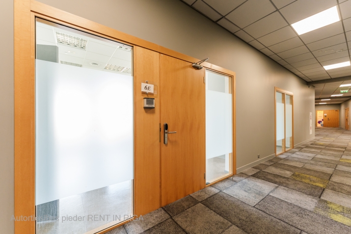 Sludinājumi. Kvalitatīvas biroja telpas Duntes biroju centrā.  + Pilnībā autonoms birojs ar trīs kabinetiem Cena: 730 EUR/mēn Foto #8