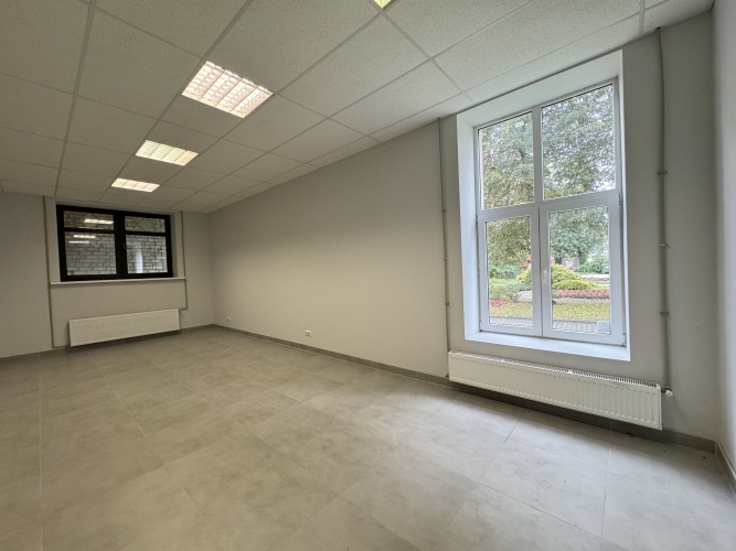 Sludinājumi. Jelgavas mašīnbūves rūpnīcā, Barona ielā 40 iznomāt noliktavas/ražošanas telpas.  Kopējā platība Cena: 2213 EUR/mēn Foto #9