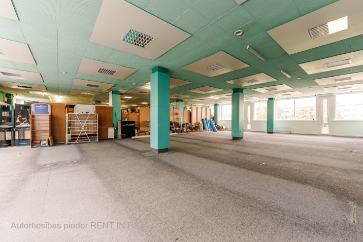 Объявление. Iznomā tirdzniecības platību otrajā stāvā. Ir sava neliela noliktava, preču piegāde notiek no Цена: 1047 EUR/мес. Foto #4