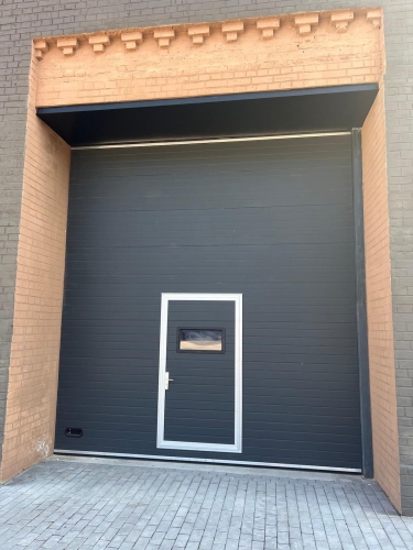 Sludinājumi. Ražošanas/noliktavas telpas ar augstiem griestiem bez apkures.  Brīvības gatve 201, pretī \'Jaunā Cena: 1870 EUR/mēn Foto #4