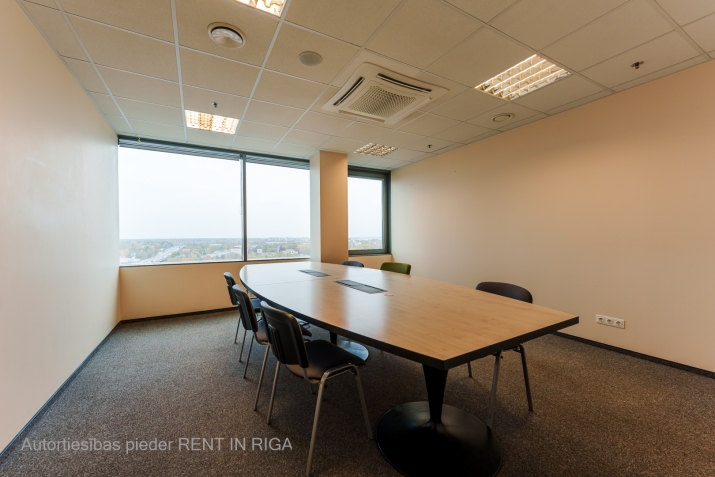 Объявление. Предлагается просторный офис в здании Валтерс - Новая Тейка!  Текущий план представляет собой офис Цена: 2735 EUR/мес. Foto #5