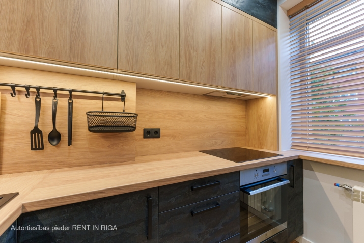 Sludinājumi. Iegādei gaumīgs dzīvokli Raunas ielā 58, Teikā tikko pēc kapitālā remonta.    Dzīvokļa plānojums: + Cena: 106000 EUR Foto #8