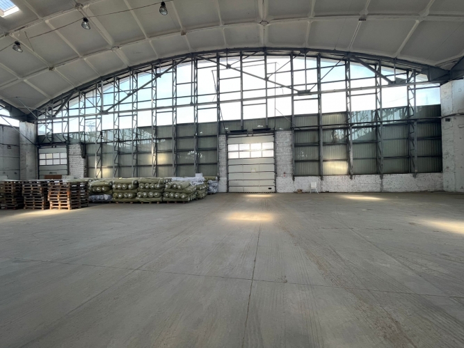 Объявление. Складские или производственные помещения на улице Уриекстес 5.  Предложение включает:  Отопливаемое Цена: 7968 EUR/мес. Foto #3