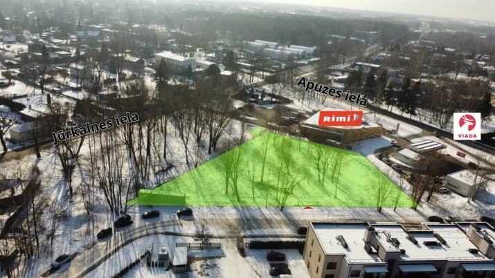 Объявление. Земельный участок на улице Скринес 1 Фасад выходит на улицу Юркалнес.  + Площадь земельного участка Цена: 595000 EUR Foto #1