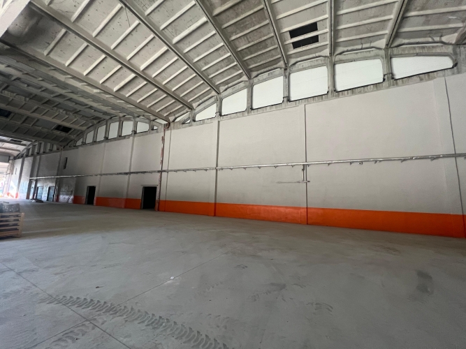 Sludinājumi. Apkurināmās ražošanas/noliktavas bez apkures.  Ir iespējams ierīkot apkuri. Birojs, ģērbtuve, Cena: 8640 EUR/mēn Foto #7