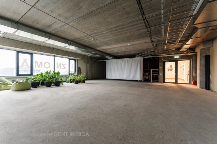 Sludinājumi. Biroja telpu noma tirdzniecības centrā Sāga  Piedāvājam nomai biroja telpas t/c Sāga 3. stāvā. Cena: 3500 EUR/mēn Foto #8