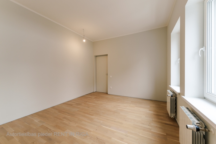 Sludinājumi. Jauns 2-Istabu dzīvoklis Ziepniekkalnā ar Stāvvietu iekšpagalmā.  Piedāvājumā dzīvoklis ar pilnu, Cena: 115000 EUR Foto #6