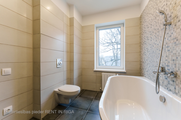 Sludinājumi. Jauns, pārdomāta plānojuma, 4-istabu dzīvoklis Ziepniekkalnā.  Cenā iekļauta autostāvvieta mājas Cena: 199000 EUR Foto #9