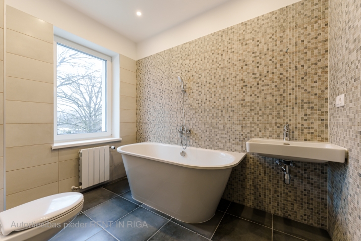 Sludinājumi. Jauns, pārdomāta plānojuma, 4-istabu dzīvoklis Ziepniekkalnā.  Cenā iekļauta autostāvvieta mājas Cena: 199000 EUR Foto #8