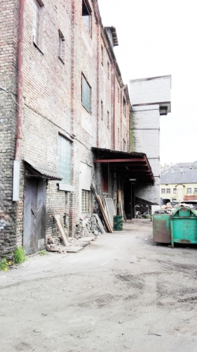 Sludinājumi. Zemes piedāvājums Rīgas centrā.  Piedāvājumā ietilpst:  Trīs stāvu noliktava ar kopējo platību 1000 Cena: 365000 EUR Foto #9