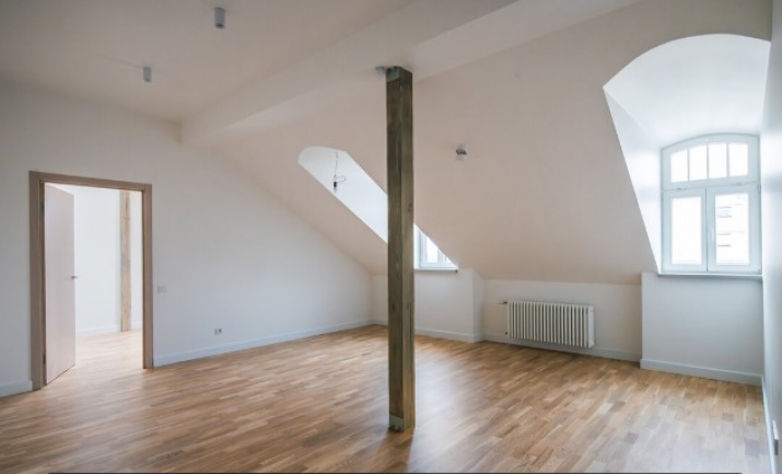 Sludinājumi. Piedāvājam Jums unikālu iespēju iegādāties augstākās kvalitātes mansarda dzīvokli ekskluzīvā Cena: 123000 EUR Foto #5