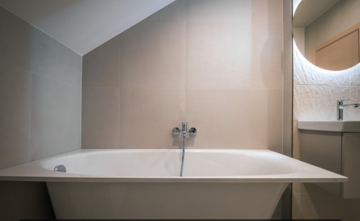 Sludinājumi. Piedāvājam Jums unikālu iespēju iegādāties augstākās kvalitātes mansarda dzīvokli ekskluzīvā Cena: 123000 EUR Foto #9