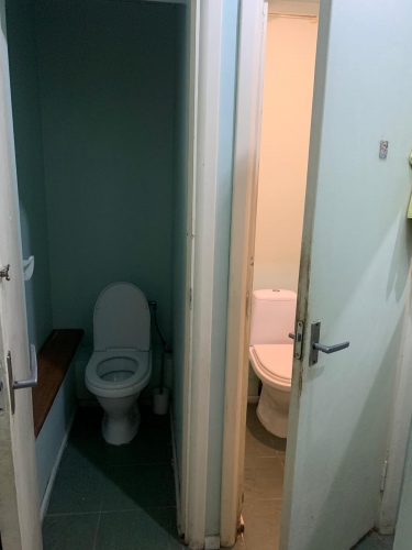 Sludinājumi. Pārdod komerctelpas Pļavniekos  - 300 m2 platībā ar stabiliem nomniekiem.   Telpas atrodas 16 stāvu Cena: 157000 EUR Foto #7