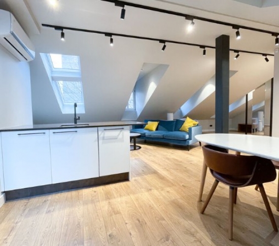 Объявление. Furnished two-room apartment in a new project on Cēsu street.  The apartment is located on the 4th Цена: 900 EUR/мес. Foto #1