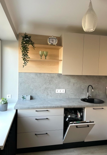 Sludinājumi. Pārdodu skaistu, gaišu, saulainu un mājīgu dzīvokli Teik. Tikko pēc kvalitatīva kapitālā remonta, Cena: 76000 EUR Foto #2