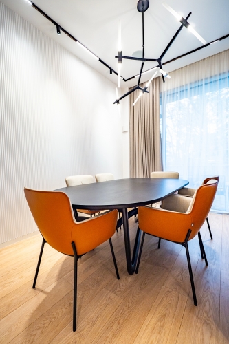 Sludinājumi. Dzīvoklis 100 metru attālumā no jūras.  Tiek pārdots brīnišķīgs trīsistabu dzīvoklis ar plašu Cena: 370000 EUR Foto #4