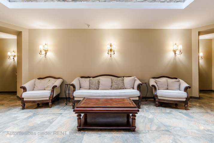 Sludinājumi. Piedāvājam 2 istabu dzīvokli centrā, pilnībā renovētā namā. Nams atrodas Rīgas centrā, klusā Cena: 141600 EUR Foto #6