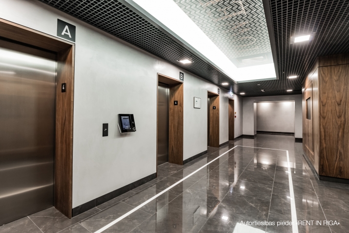 Sludinājumi. Birojs Zunda Towers 7. stāvā. Izsmalcināta darba vide biznesa mēroga paplašināšanai A klases biroju Cena: 9675 EUR/mēn Foto #7