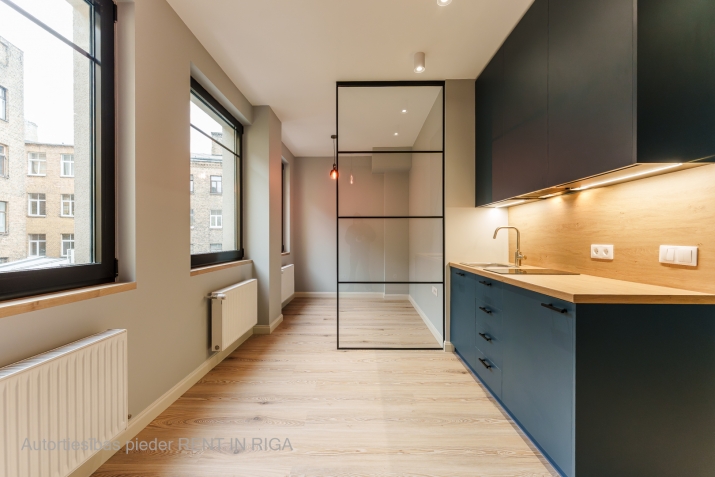 Sludinājumi. Dzīvoklis ar dizainu, kas pārdomāts līdz pēdējai detaļai un komfortu, kas sajūtams katrā Cena: 109000 EUR Foto #1