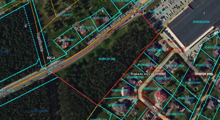 Sludinājumi. Pārdod zemi vienā no aktīvākajām Rīgas auto plūsmas vietām ar ērtu piebraucamo ceļu.  Pieejamas Cena: 1.4e+06 EUR Foto #5