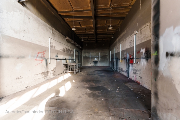 Sludinājumi. Ražošanas telpas ar plašām iespējām nomai  Atlantijas iela 23, Vecmīlgrāvis  Piedāvājumā 600 m Cena: 1500 EUR/mēn Foto #3