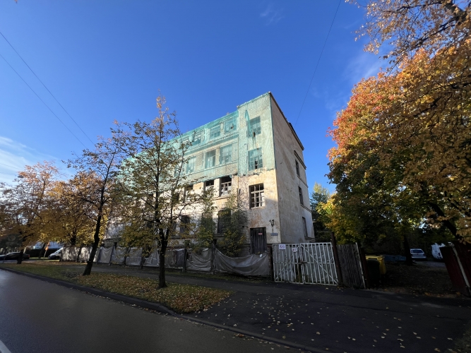 Sludinājumi. Pārdod investīciju objektu Pērnavas ielā 70!  Īpašums sastāv no diviem zemesgabaliem ar kopējo Cena: 1.3e+06 EUR Foto #5