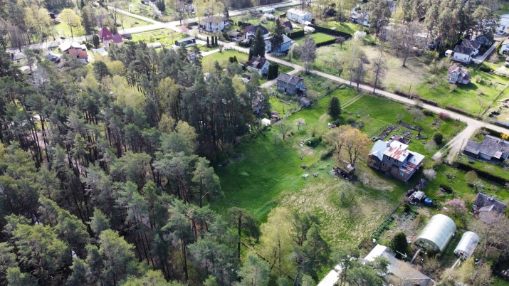 Sludinājumi. Kluss un plašs zemesgabals meža ieskautā mierā  Valteros!  Tikai 10 minūšu pastaigas attālumā no Cena: 77000 EUR Foto #5