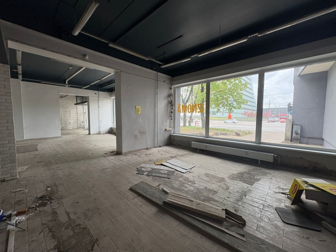 Sludinājumi. Pieejamas tirdzniecības telpas unikālā vietā  pretī Nacionālajai bibliotēkai.  Telpu kopējā platība Cena: 1100 EUR/mēn Foto #7